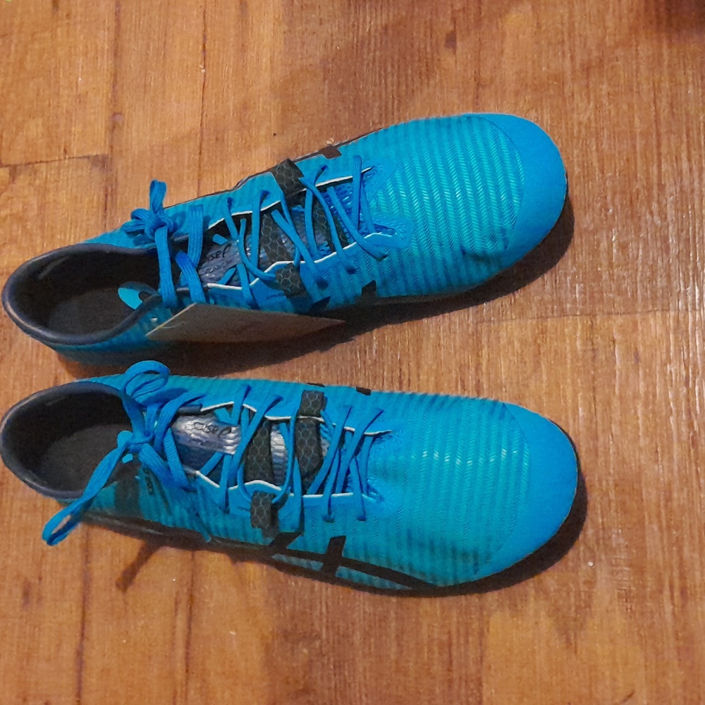 Men Asics sneakers